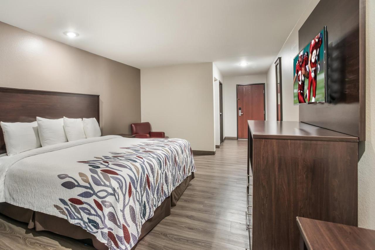 Red Roof Inn & Suites Lake Charles Esterno foto