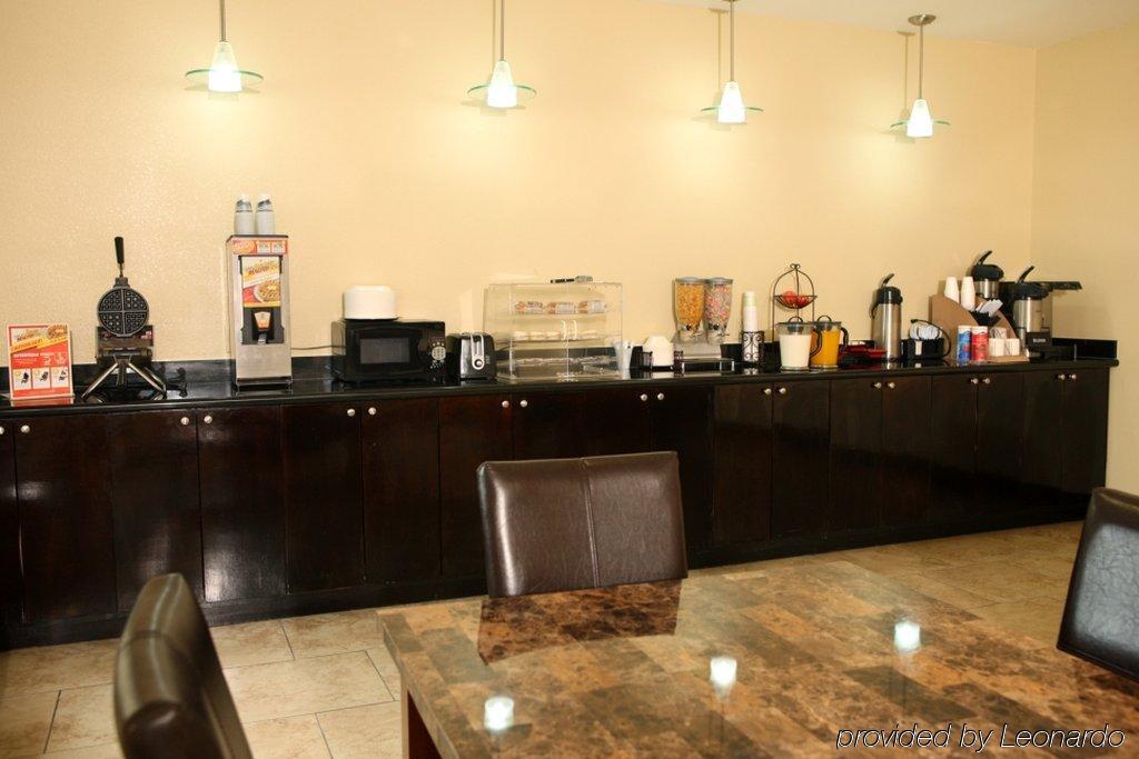 Red Roof Inn & Suites Lake Charles Esterno foto